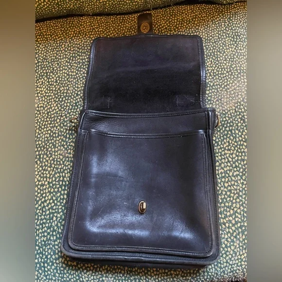 Coach Glovetanned Cowhide Leather Vintage Station Willis Satchel Bag Black - Picture 5 of 9